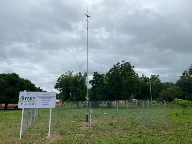 STATIONS MÉTÉOROLOGIQUES AUTOMATISÉES